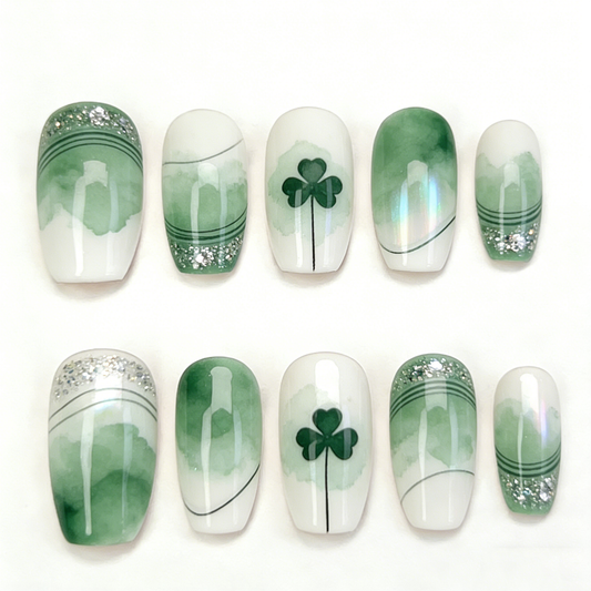 Emerald Clover Short Wearable Nails
